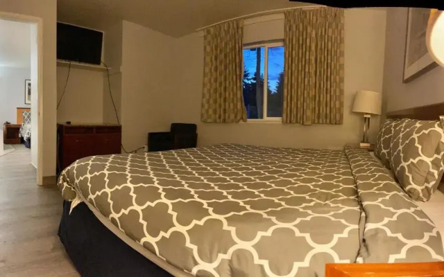 Americas Inn and Suite