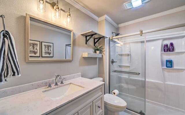 Immaculate 'woodland View' Retreat w/ Hot Tub