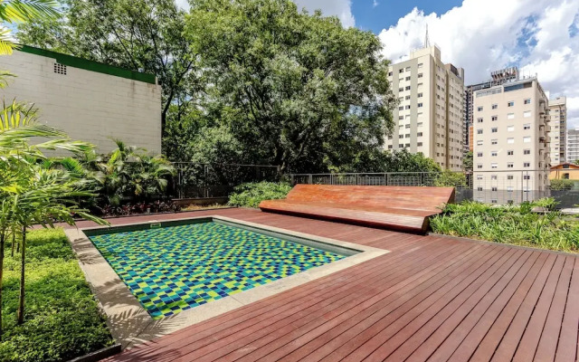 Piscina-academia-AC-Brazilian Corner
