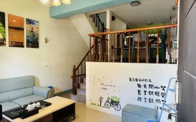 Xinqin 2 Hall