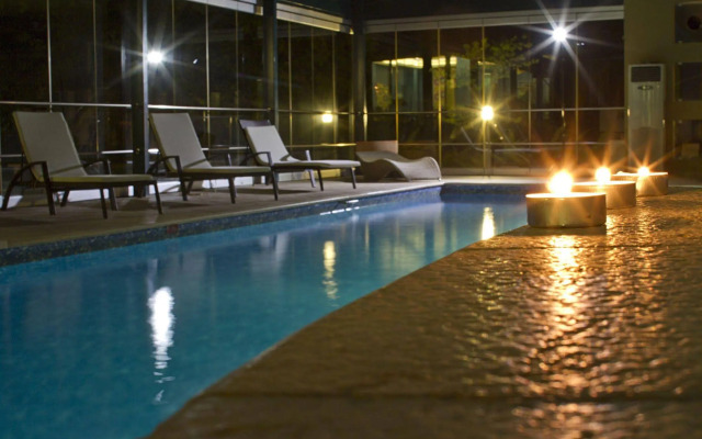Cronwell Platamon Resort
