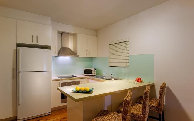 Crest on Barkly Serviced Apartments