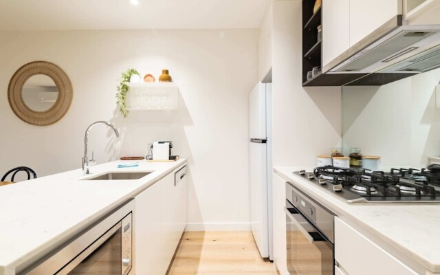 Central 2 Bedroom Apartment in Southbank