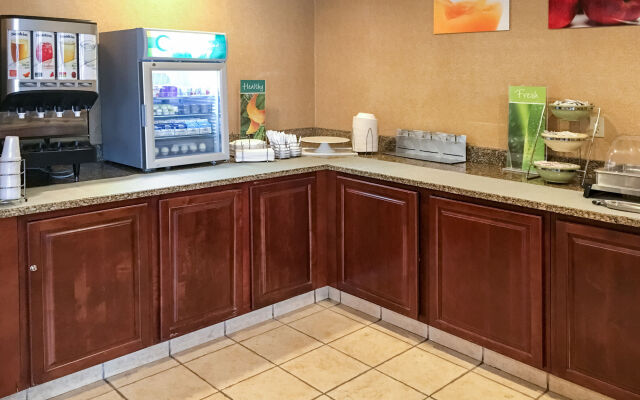 Best Western Mystic Hotel