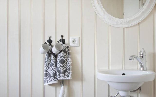 SKYR Guesthouse