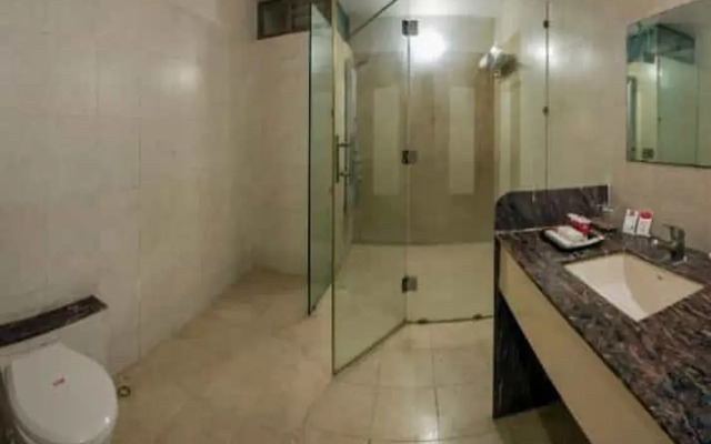 Lion Lords Inn Rajula