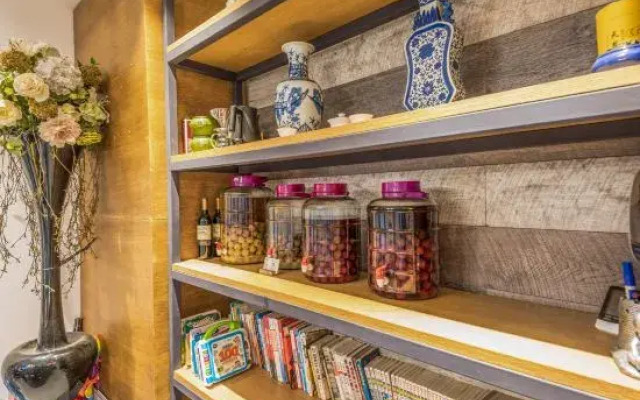 Yicenglou Boutique Hostel