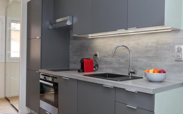 Le Classe : Hypercentre, 150m Palais, Climatisation