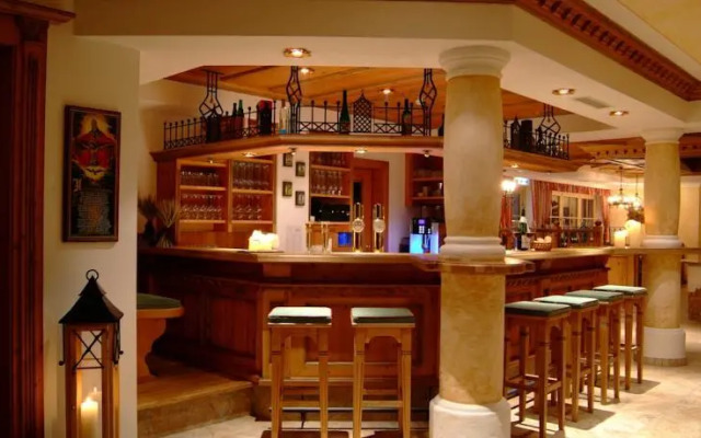 Landhaus & Appartementhaus Haussteiner