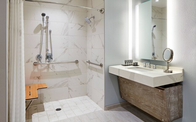 HOTEL PASEO, Autograph Collection