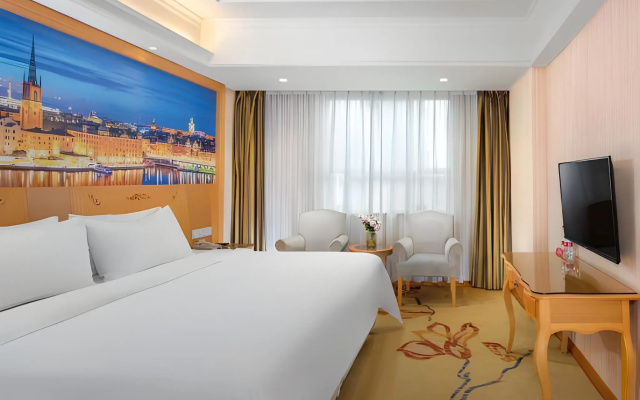 Vienna Hotel (Shenzhen Guanlan Changhu Metro Station) ) – Guest Rooms – Shenzhen