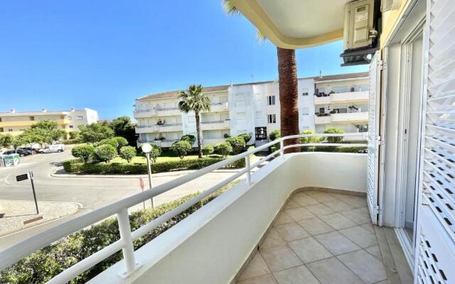 Amazing 1 bedroom apartment near Marina