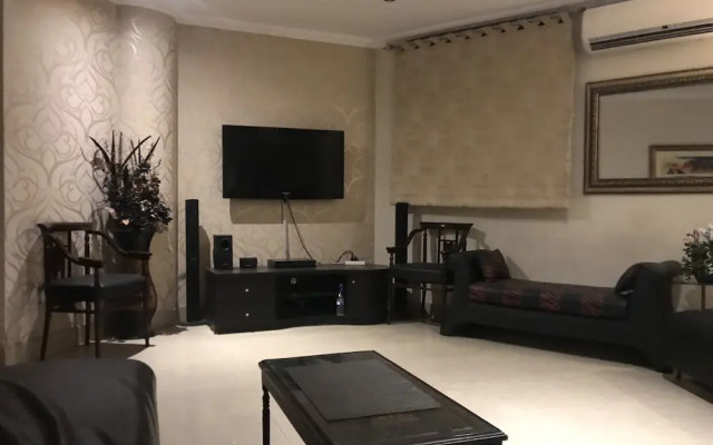 2 Eden Appartment in Lahore