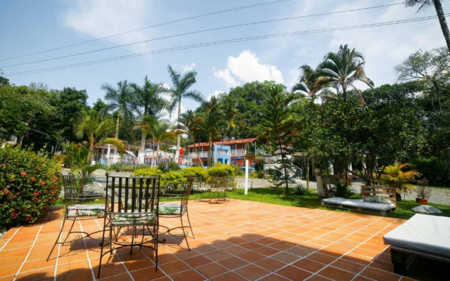 Portón de Occidente by Bernalo Hotels