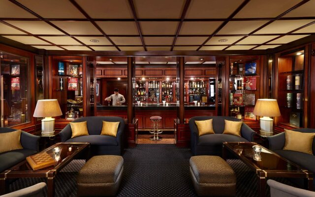 Cinnamon Lakeside Colombo