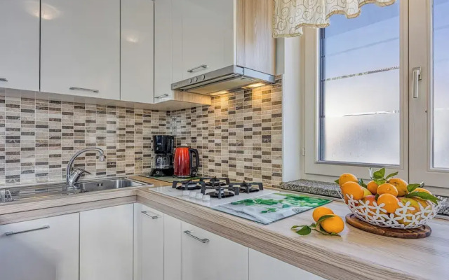 Small Holiday Home Jakara 5