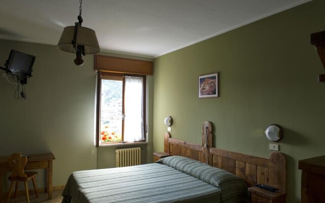 Hotel Des Roses