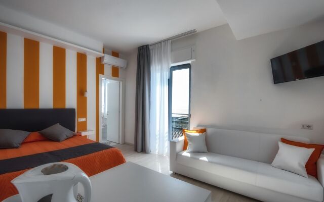 Sunset Rooms