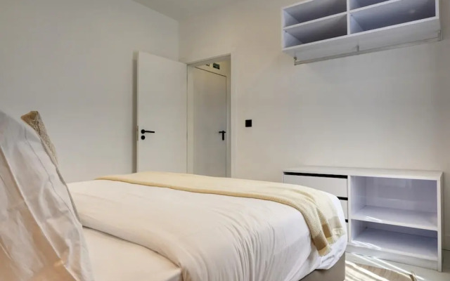 Beco Santa Emilia 2F a Home in Madeira