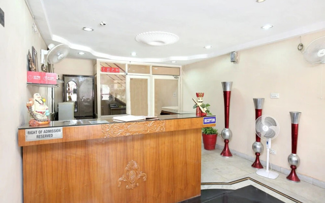 OYO 15710 Hotel Vikrant