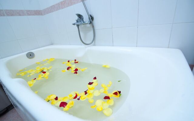 Shina Hotel