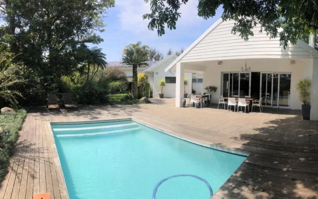 Bunkers Inn Guesthouse