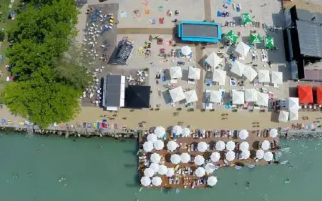 Villa Palazzo Apartments