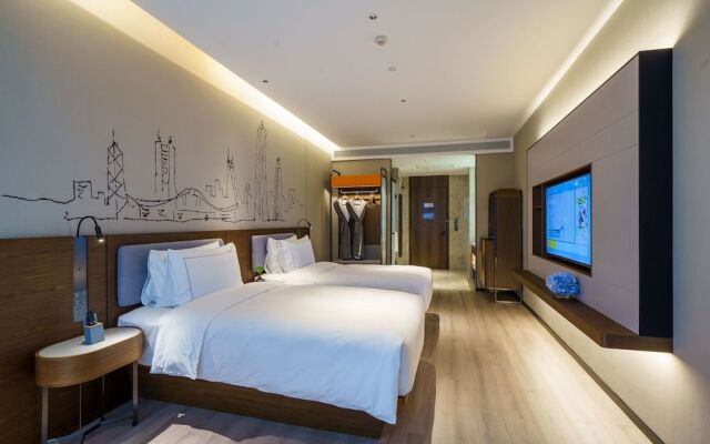 UrCove by HYATT Shenzhen Futian CBD