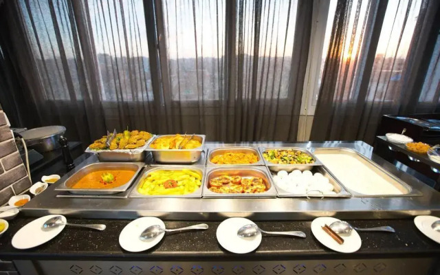 Mamlouk Pyramids Hotel