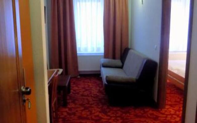 Hotel Knez