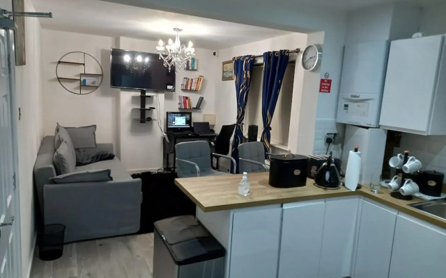 The Grand Eloquence of Beauty