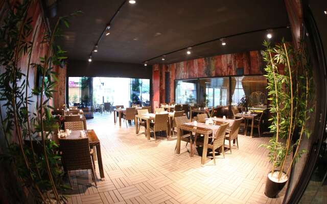 Tryp By Wyndham Istanbul Sancaktepe