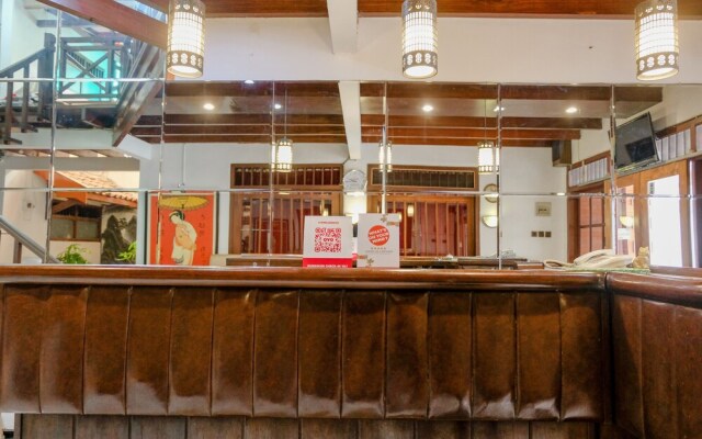 OYO 2060 Adam's Apple Family Guest House