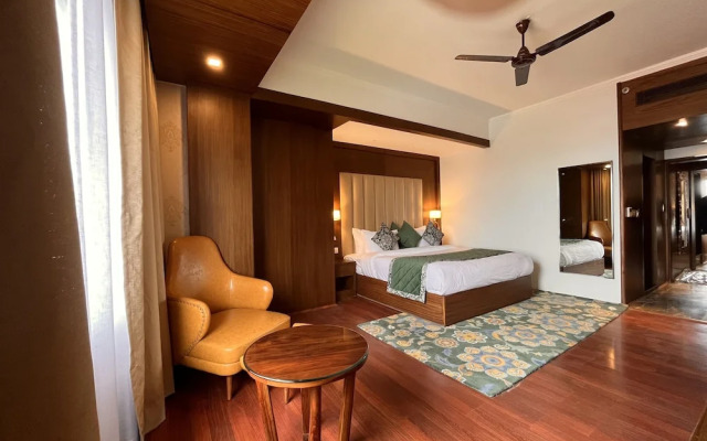 WelcomHeritage Grand Srinagar