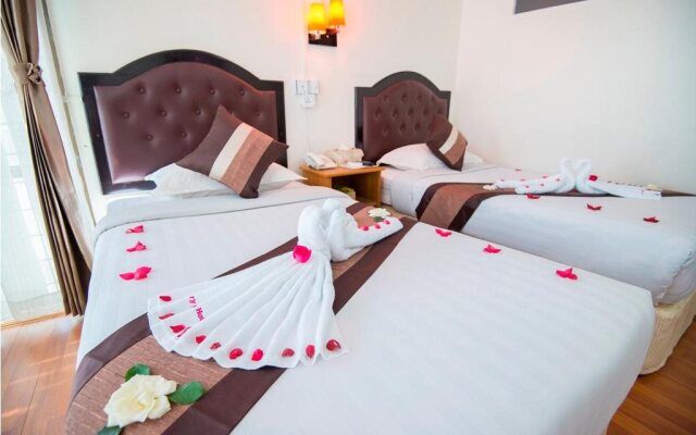 Cherry Queen Hotel