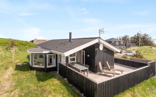 "Alida" - 75m from the sea in NW Jutland