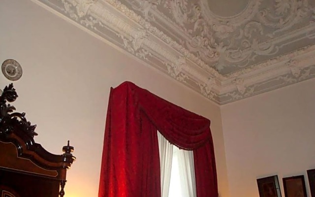 il Palazzo b e b. Lentini