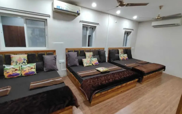 Shree Kedarnath Homestay in Ujjain