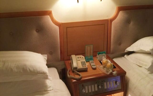 Sanya Guoxi Hotel