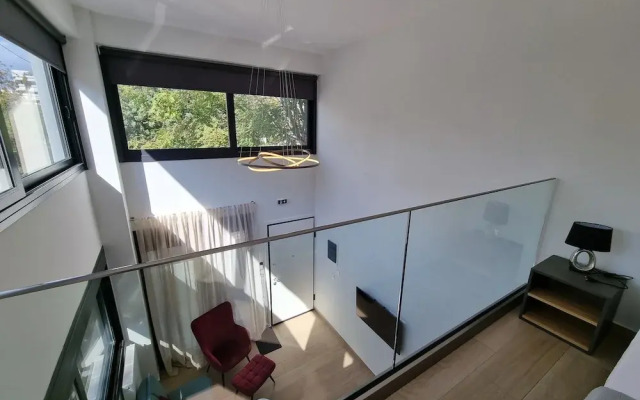 10 Apartments & Suites Athens
