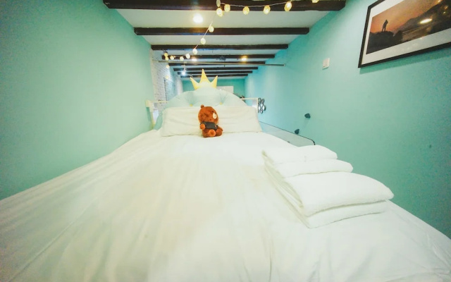 No.9 Mediterranean House – Guest Rooms – Shanghai