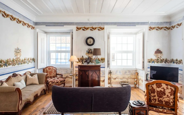 Central 3 Bedroom Apartment in Ericeira