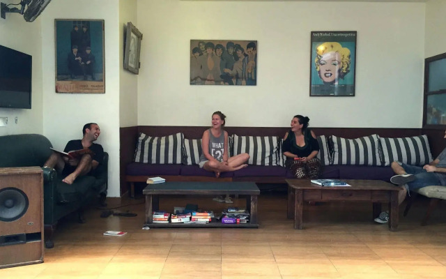 Puerto Limon Hostel