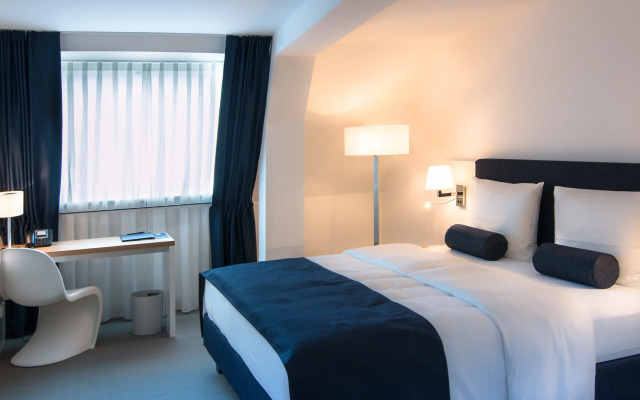 Bayer 89 Vi Vadi Hotel