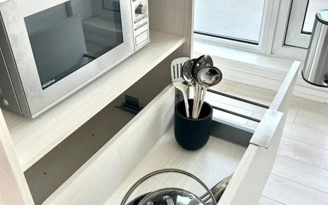 Adastay Suites Toronto