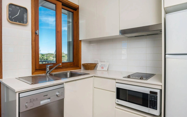 Quiksilver Apartments