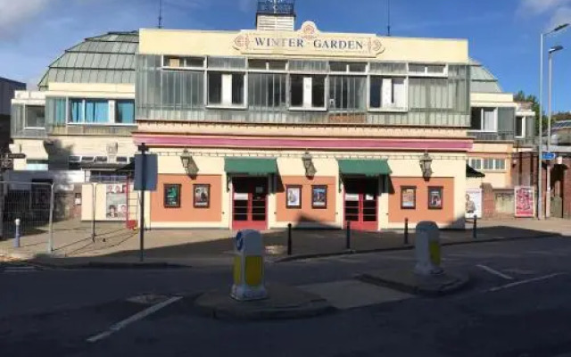 Carlton Courth Hotel Eastbourne