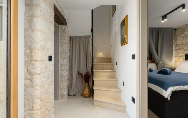 Beautiful Apartment With View