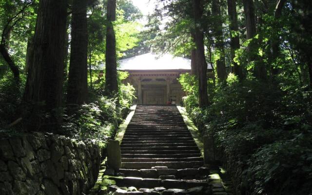 Shukubo Kansho-in Temple Sanrakuso