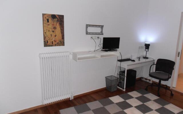 Velvendou 36A Apartment